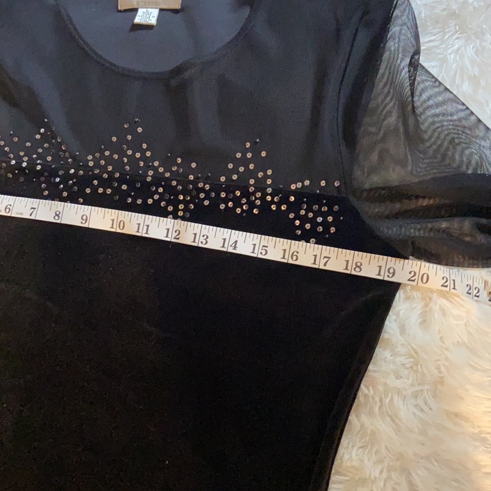 Casual Corner Top - image 5